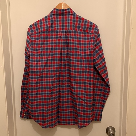 Vineyard Vines (S) - Picture 15 of 15